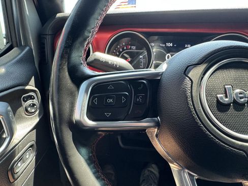 Used 2021 Jeep Wrangler Unlimited Rubicon w/ Uconnect 4C Nav & Sound Group AWD/4WD image 15
