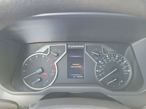 Used 2022 Toyota Tundra SR5 w/ Convenience Package RWD image 26