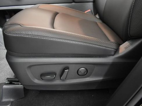 New 2026 Nissan Pathfinder SL AWD/4WD image 12