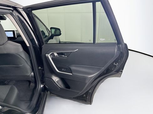 Used 2024 Toyota RAV4 XLE FWD image 28