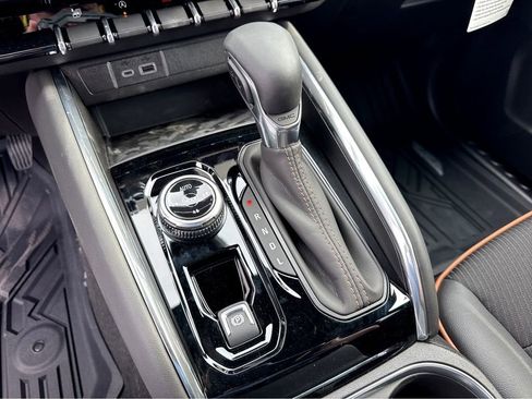 New 2026 GMC Canyon AT4 image 22