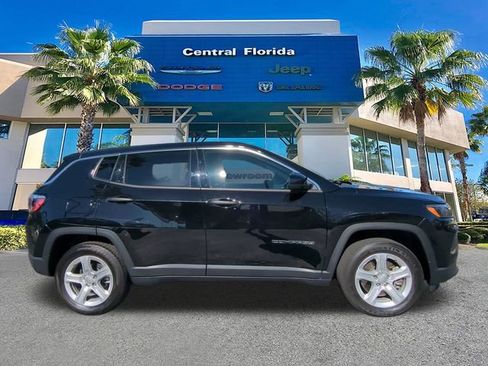 Certified 2024 Jeep Compass Sport image 4