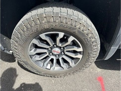 Used 2020 GMC Sierra 1500 AT4 w/ Off-Road Performance Package AWD/4WD image 3