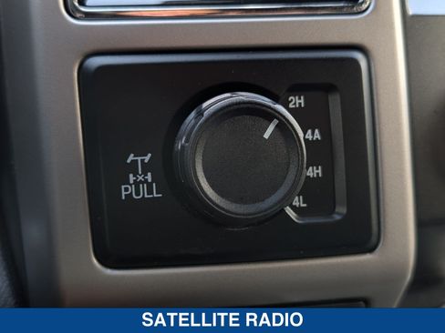 Used 2020 Ford F150 Lariat w/ Equipment Group 502A Luxury AWD/4WD image 37