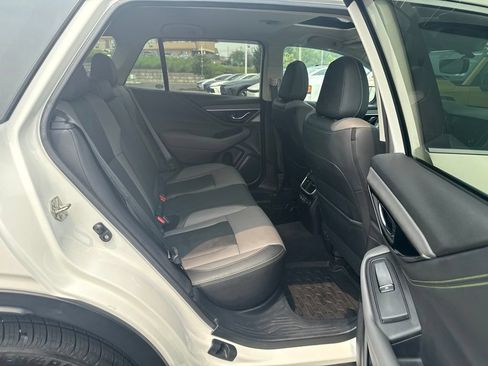 Used 2020 Subaru Outback Onyx Edition XT AWD/4WD image 6