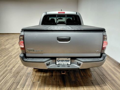 Used 2014 Toyota Tacoma 4x4 Double Cab w/ TRD Sport Package image 22