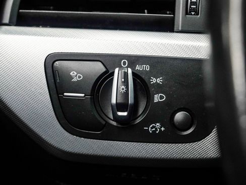 Used 2018 Audi A4 2.0T Ultra Premium w/ Convenience Package image 27