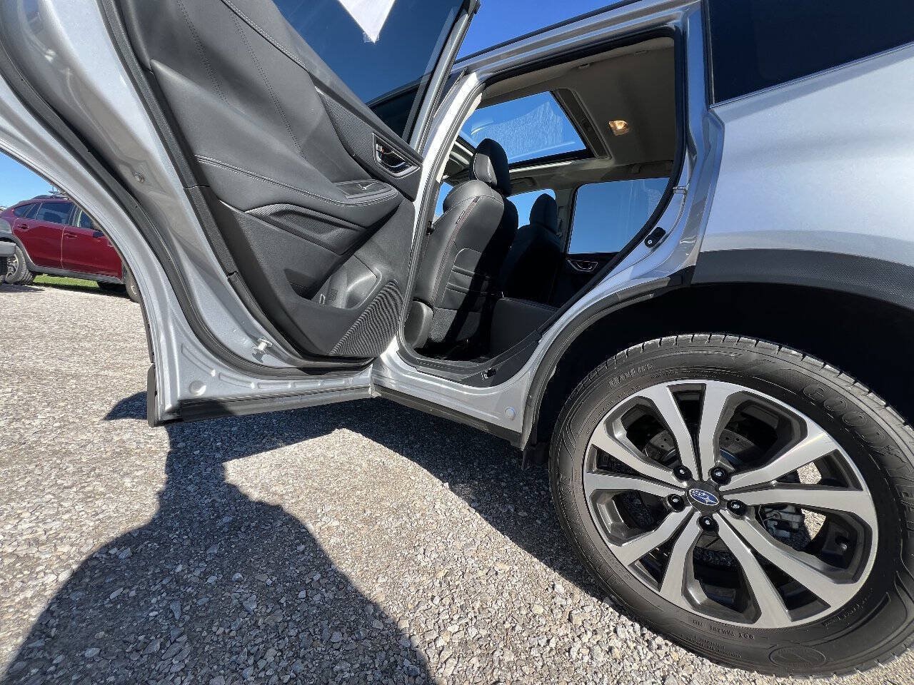 Used 2019 Subaru Forester Limited AWD/4WD image 15