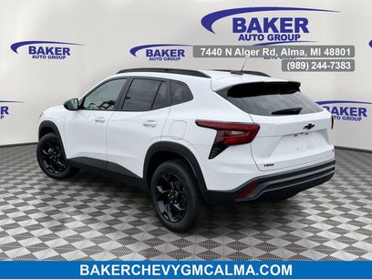 New 2026 Chevrolet Trax LT w/ Midnight Edition