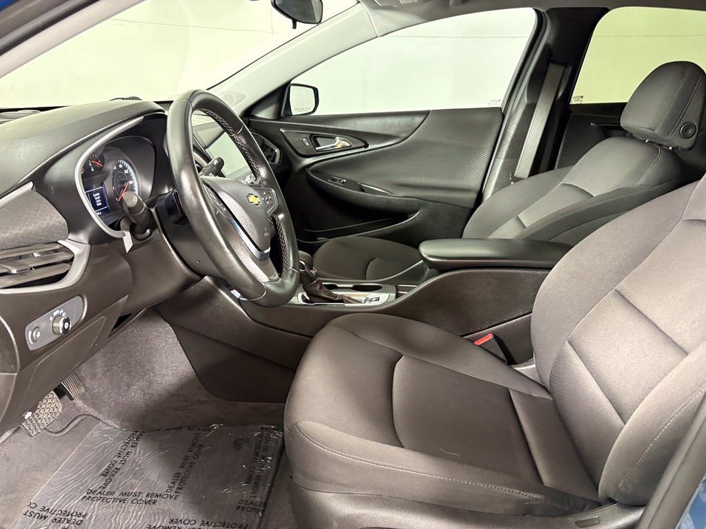 Used 2024 Chevrolet Malibu RS FWD image 21