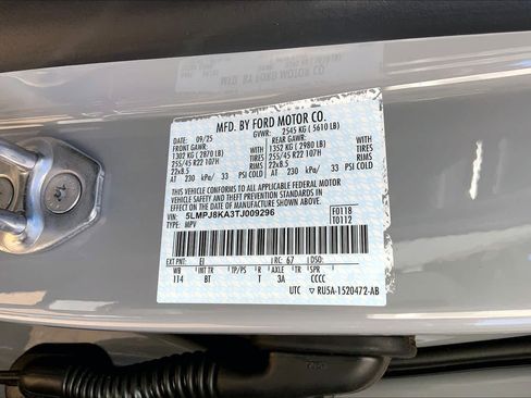 New 2026 Lincoln Nautilus Reserve w/ Jet Appearance Package image 21