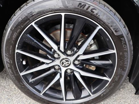 Used 2024 Toyota Camry SE image 31