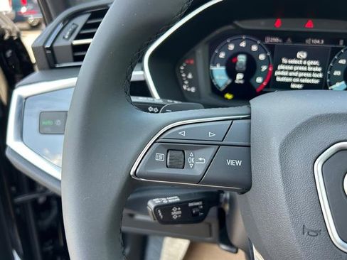 New 2025 Audi Q3 2.0T Premium image 19