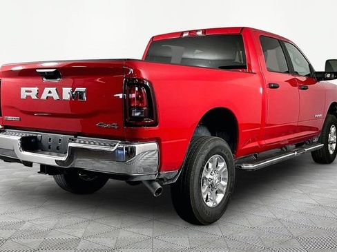 Used 2026 RAM 2500 Big Horn AWD/4WD image 6