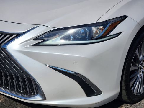 Used 2021 Lexus ES 350 w/ Premium Package image 7