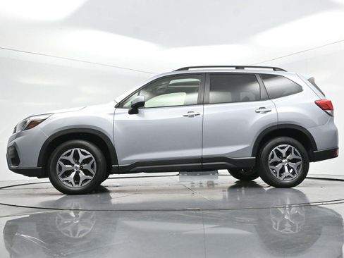 Used 2020 Subaru Forester Premium AWD/4WD image 44