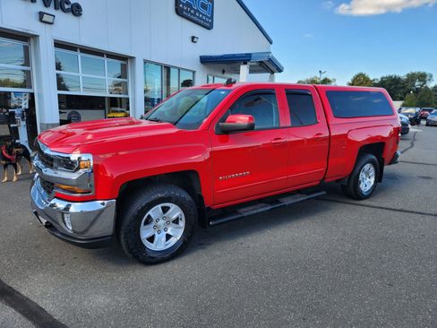 Used 2018 Chevrolet Silverado 1500 LT w/ All Star Edition image 6