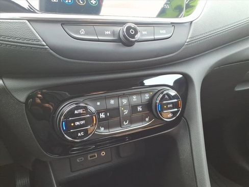 Certified 2023 Buick Encore GX Select image 23