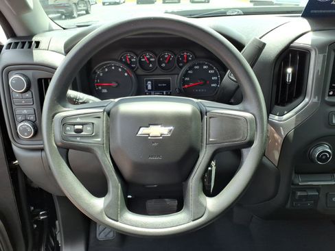 Used 2023 Chevrolet Silverado 2500 Custom w/ Custom Convenience Package AWD/4WD image 26