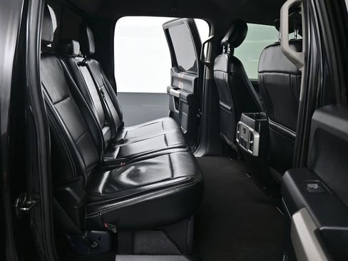 Used 2019 Ford F250 Lariat w/ Tow Technology Bundle image 3