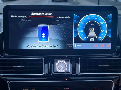 Used 2016 Mercedes-Benz GLE 63 AMG 4MATIC image 39