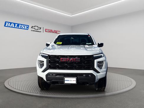 New 2026 GMC Canyon Elevation w/ Convenience Package image 3