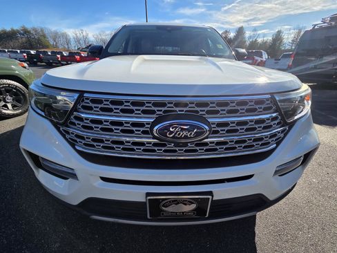 Used 2020 Ford Explorer Limited w/ Class III Trailer Tow Package image 8