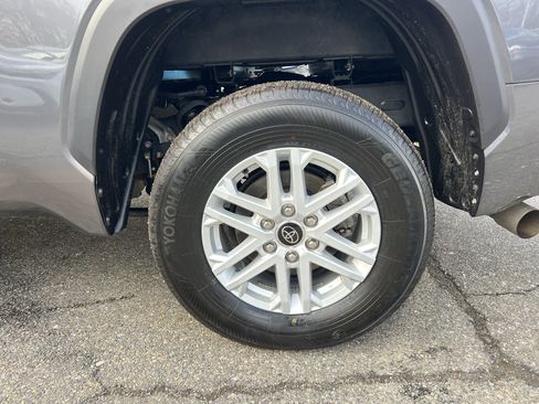 Used 2024 Toyota Tundra SR5 image 9