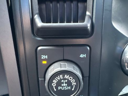 Certified 2025 Ford F150 Lariat w/ Equipment Group 501A Mid AWD/4WD image 28