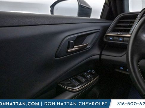 Used 2024 Toyota Crown XLE image 17