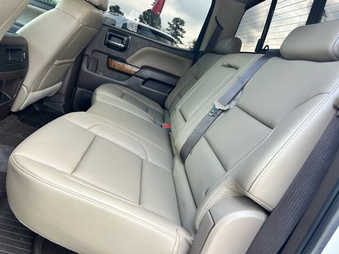 Used 2018 GMC Sierra 1500 SLT image 13