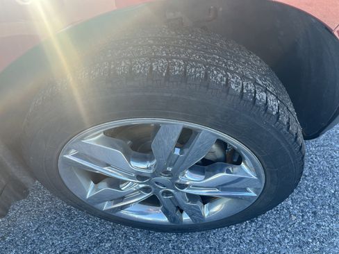 Used 2013 Ford Edge Limited image 11