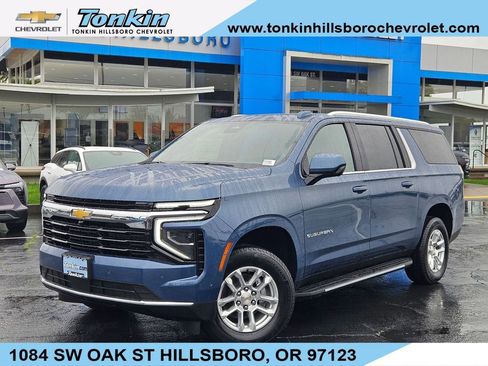 New 2026 Chevrolet Suburban LS w/ Max Trailering Package AWD/4WD image 1