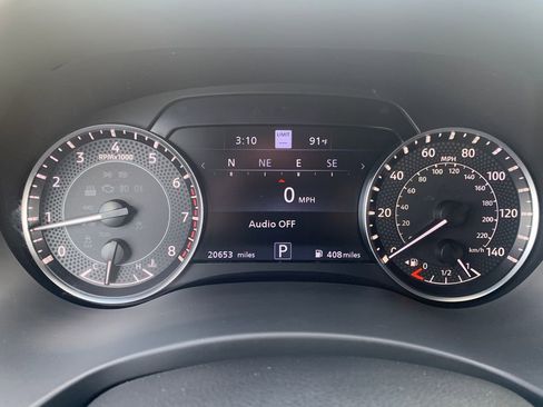 Used 2024 Nissan Armada Platinum w/ Captain's Chairs Package image 19