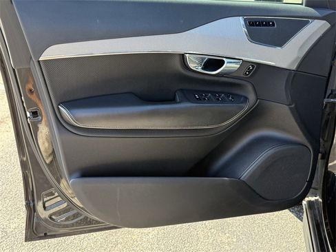 Used 2016 Volvo XC90 T6 R-Design w/ Convenience Package image 10