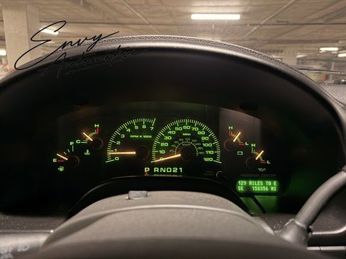 Used 2003 Ford Expedition XLT RWD image 35