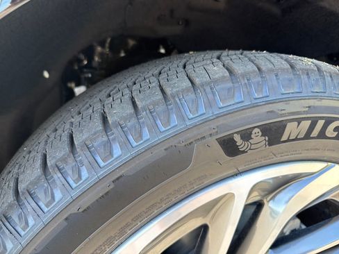 New 2026 Lincoln Navigator Reserve AWD/4WD image 21