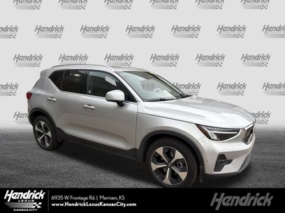 Used 2025 Volvo XC40 B5 Plus