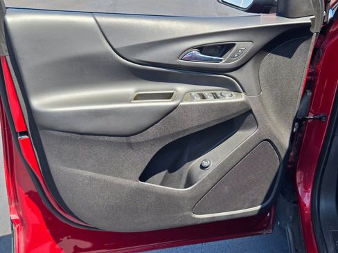Used 2024 Chevrolet Equinox LT FWD image 21