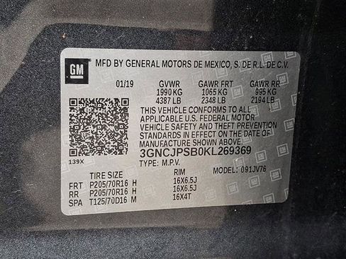 Used 2019 Chevrolet Trax LT w/ LT Convenience Package AWD/4WD image 25