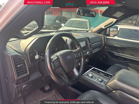 Used 2019 Ford Expedition Max Limited w/ Equipment Group 302A AWD/4WD image 9