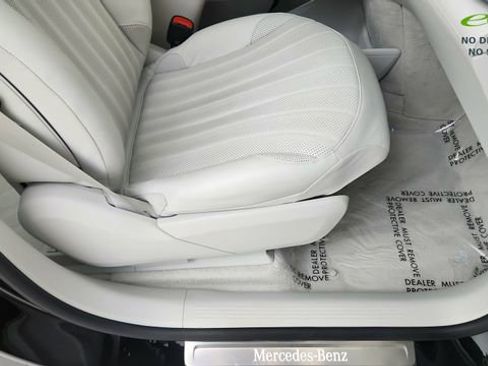 Used 2023 Mercedes-Benz EQS 450+ 4MATIC SUV w/ Exclusive Trim Package image 25