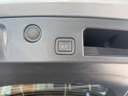 New 2026 Chevrolet Equinox ACTIV image 12