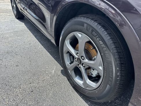 Certified 2023 Ford Escape ST-Line w/ Tech Pack #1 image 10