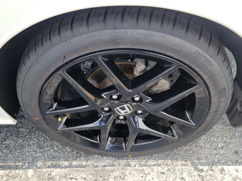 Certified 2025 Honda Civic Sport image 7