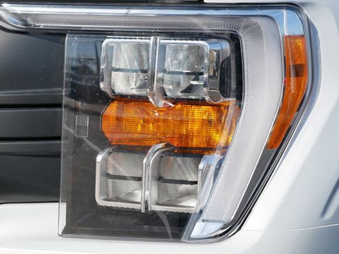 Certified 2022 Ford F150 XLT w/ Equipment Group 302A High image 5