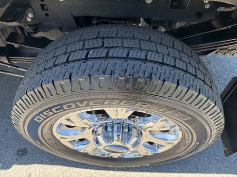 Used 2022 Ford F350 Lariat w/ Chrome Package AWD/4WD image 10
