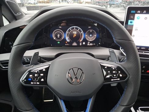 New 2026 Volkswagen Golf w/ Euro Style Package AWD/4WD image 10