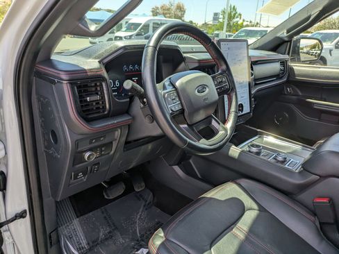 Certified 2022 Ford Expedition Max Limited AWD/4WD image 16