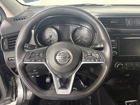 Used 2019 Nissan Rogue Sport S FWD image 23